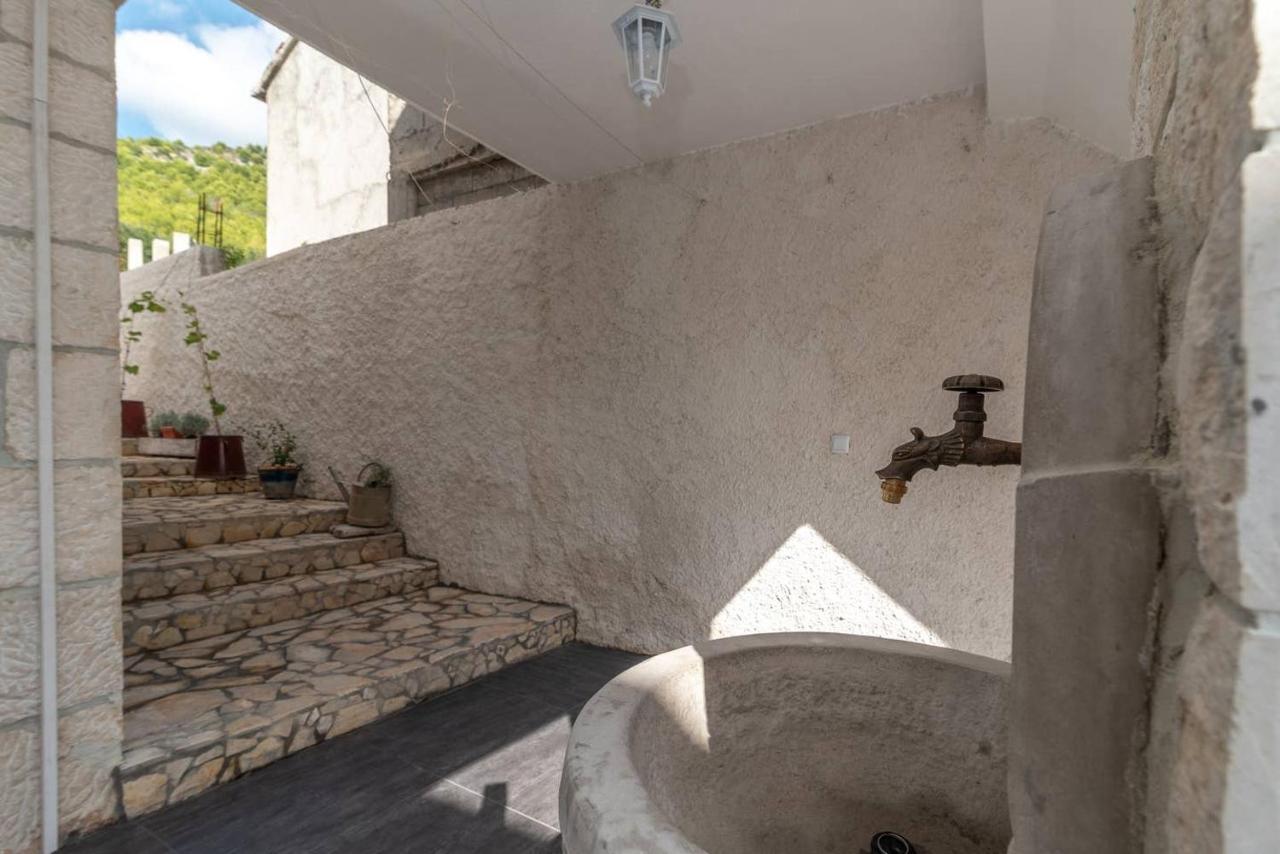 Eden Mediterranean House Vrsine Luaran gambar