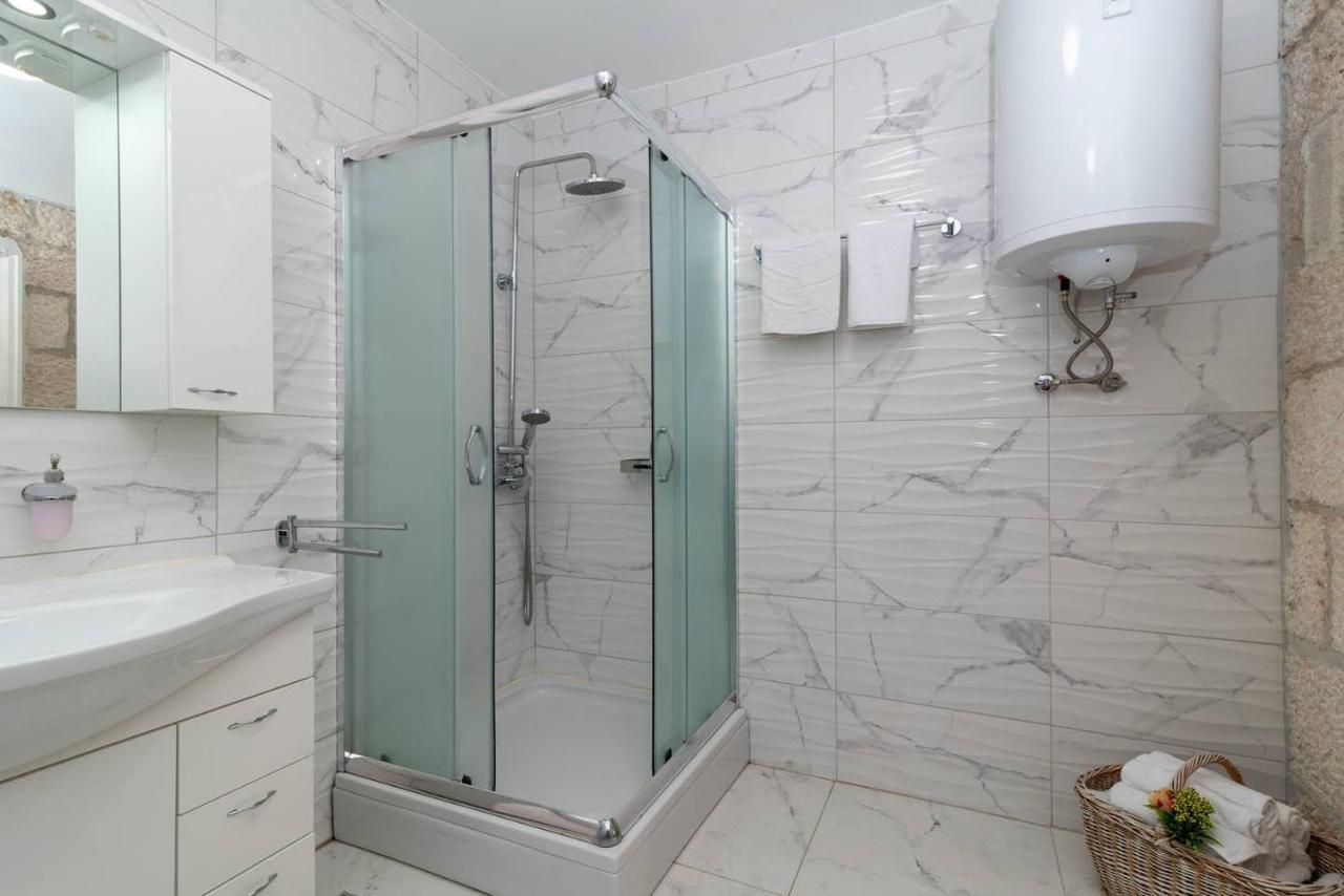 Eden Mediterranean House Vrsine Luaran gambar